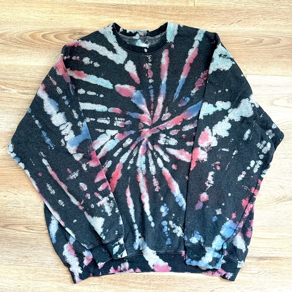 Urban Renewal Recycled Rainbow Crackle TieDye Sweatsuit - Picture 3 of 3